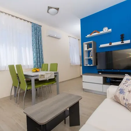 Apartman Api Διαμέρισμα