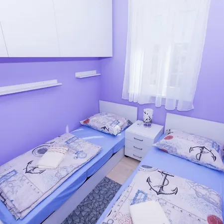Apartman Api